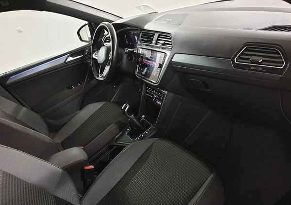 Volkswagen Tiguan cena 124999 przebieg: 108000, rok produkcji 2022 z Gdańsk małe 781